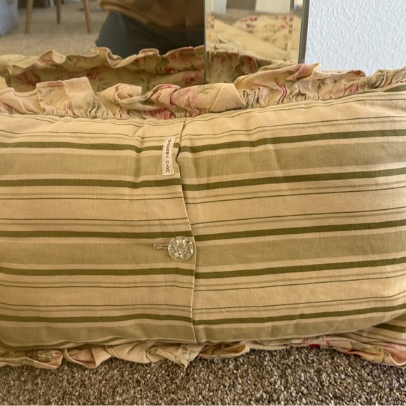 Shabby Chic Floral Pillow Cover - Picture 7 of 11